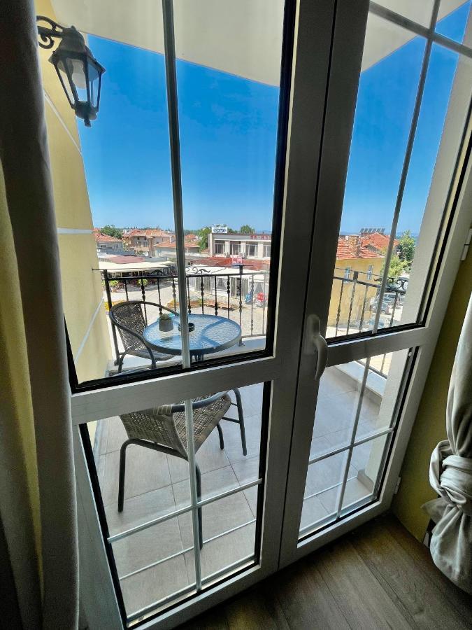Chernomorets Apartment Exterior photo